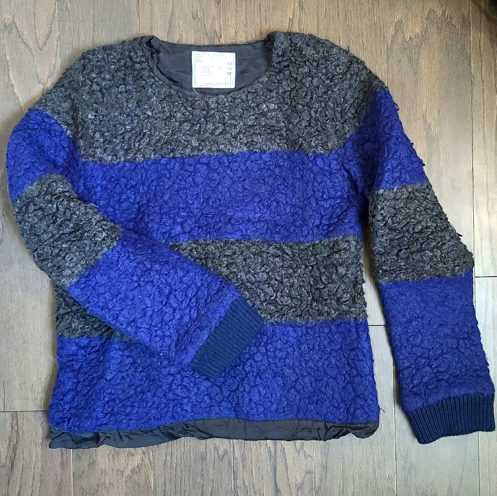 SACAI wool sweater.